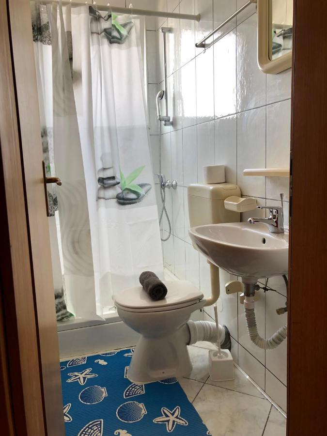 Pehar * Podaca