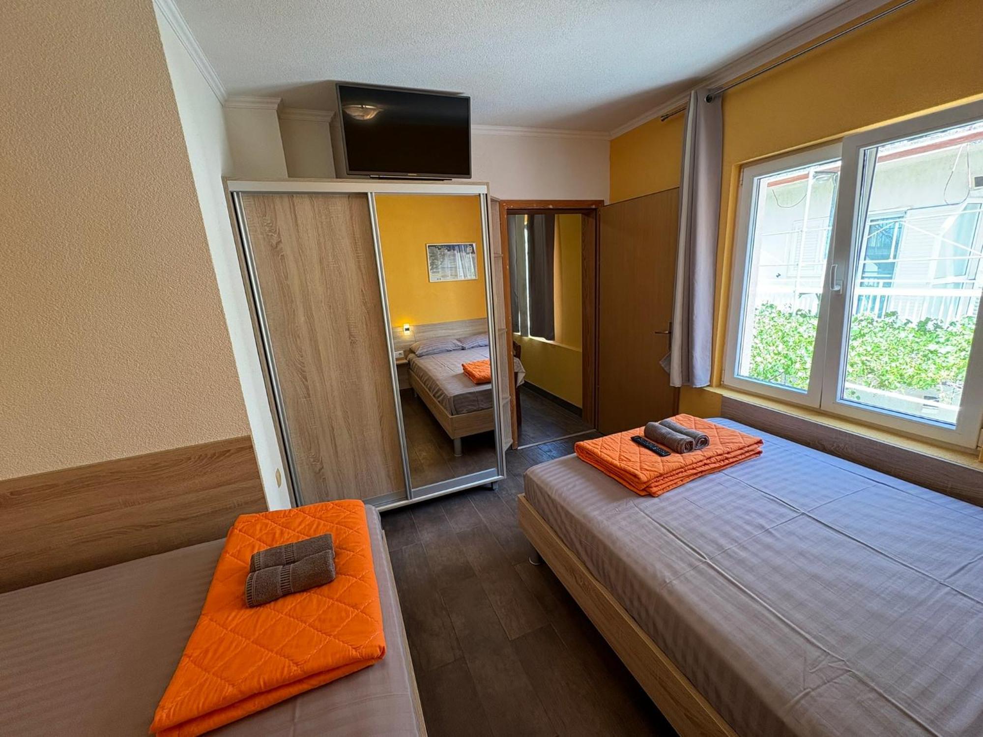 Pehar Apartment *