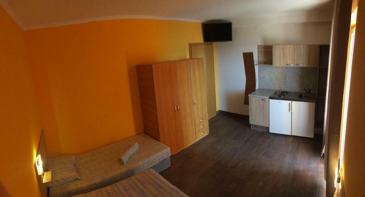 Apartment Pehar